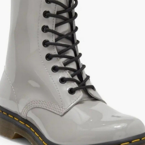Dr. Martens 1460 Boot - Women'sShoes size7 new - Picture 4 of 6